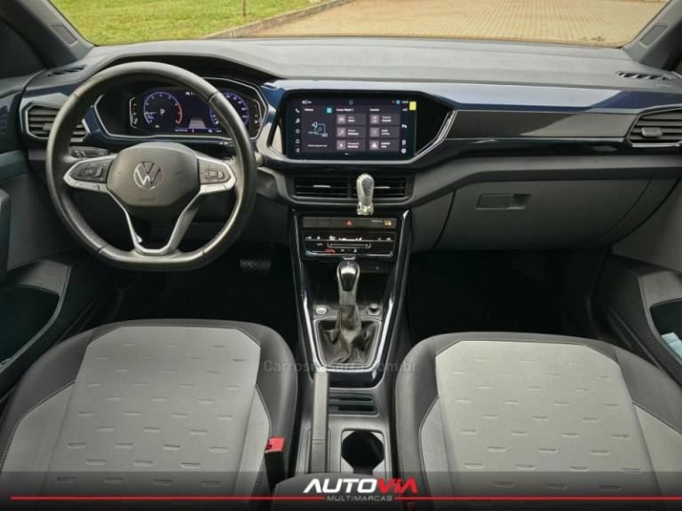 VOLKSWAGEN - T-CROSS - 2022/2022 - Cinza - R$ 112.900,00