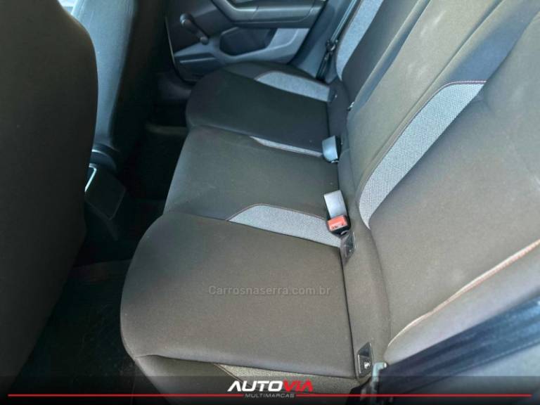 VOLKSWAGEN - POLO - 2023/2023 - Branca - R$ 76.900,00