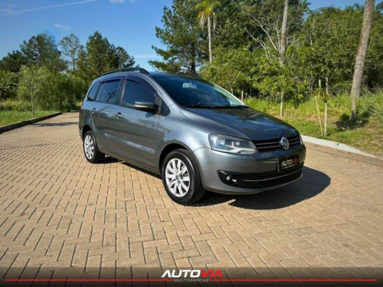 VOLKSWAGEN - SPACEFOX - 2010/2011 - Cinza - R$ 38.900,00