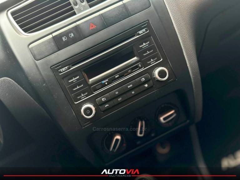 VOLKSWAGEN - SPACEFOX - 2010/2011 - Cinza - R$ 38.900,00