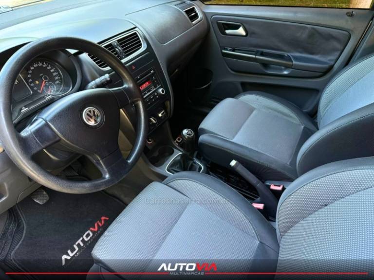VOLKSWAGEN - SPACEFOX - 2010/2011 - Cinza - R$ 38.900,00