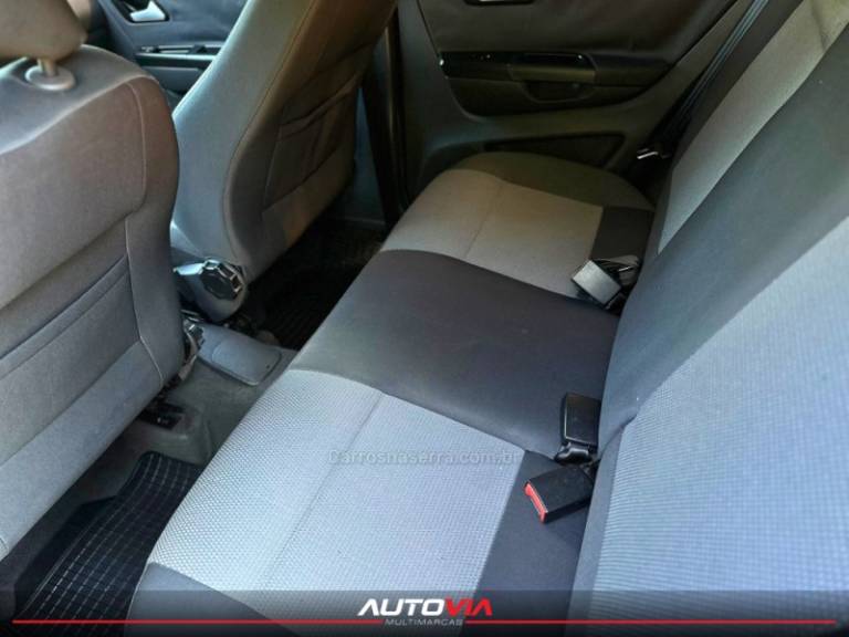 VOLKSWAGEN - SPACEFOX - 2010/2011 - Cinza - R$ 38.900,00