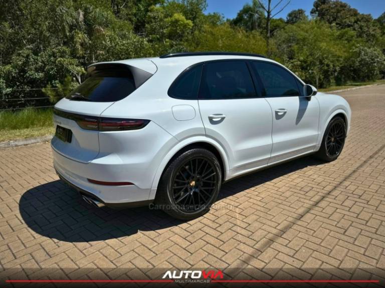 PORSCHE - CAYENNE S - 2019/2019 - Branca - R$ 339.900,00