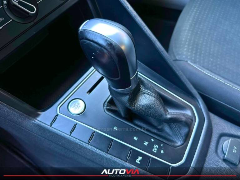 VOLKSWAGEN - VIRTUS - 2017/2018 - Branca - R$ 74.900,00