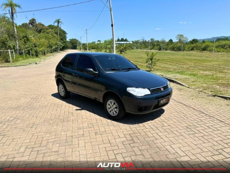 FIAT - PALIO - 2015/2015 - Azul - R$ 29.900,00