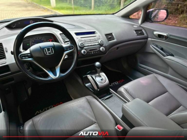 HONDA - CIVIC - 2010/2011 - Cinza - R$ 61.900,00