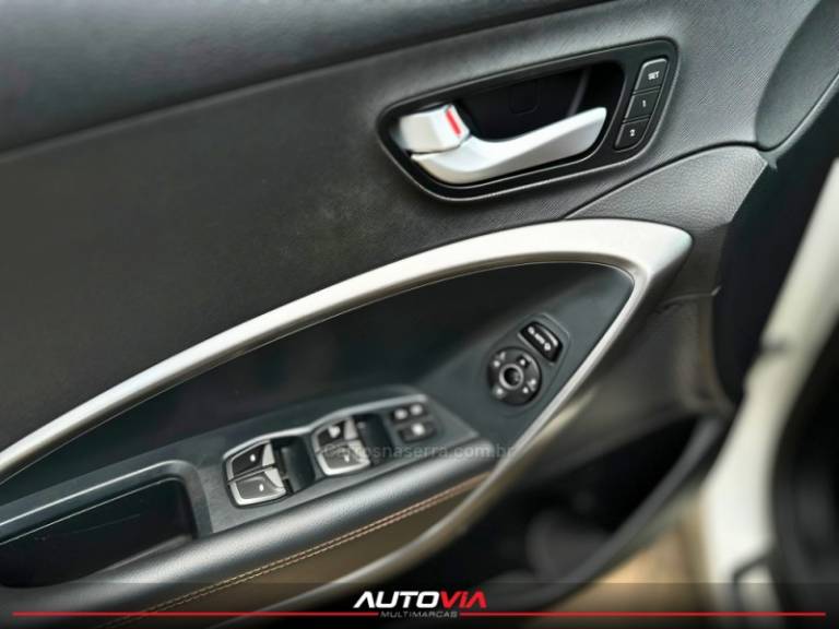 HYUNDAI - GRAND SANTA FÉ - 2014/2015 - Branca - R$ 95.900,00