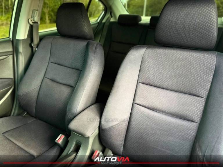 HONDA - CITY - 2010/2011 - Prata - R$ 52.900,00