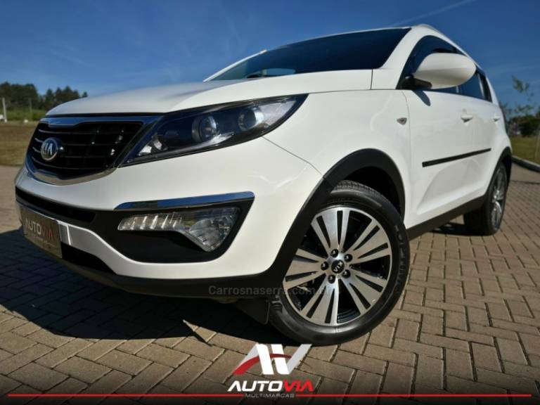 KIA MOTORS - SPORTAGE - 2013/2014 - Branca - R$ 77.900,00