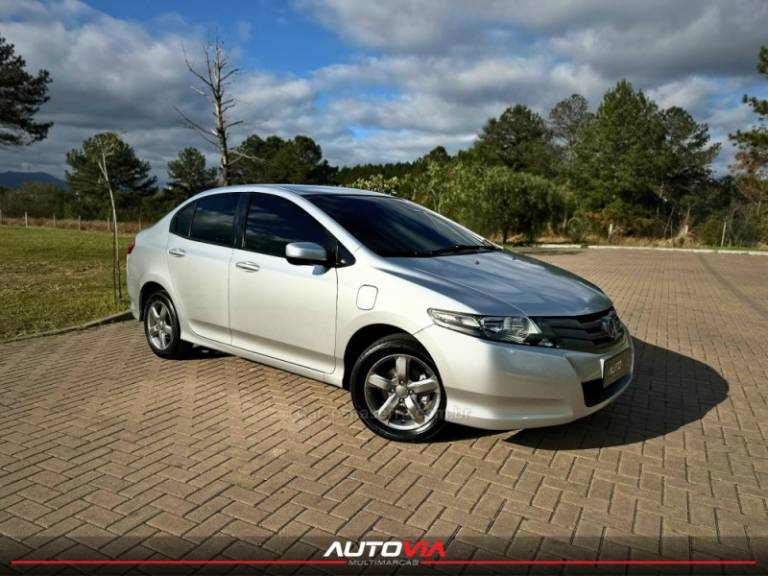 HONDA - CITY - 2010/2011 - Prata - R$ 52.900,00