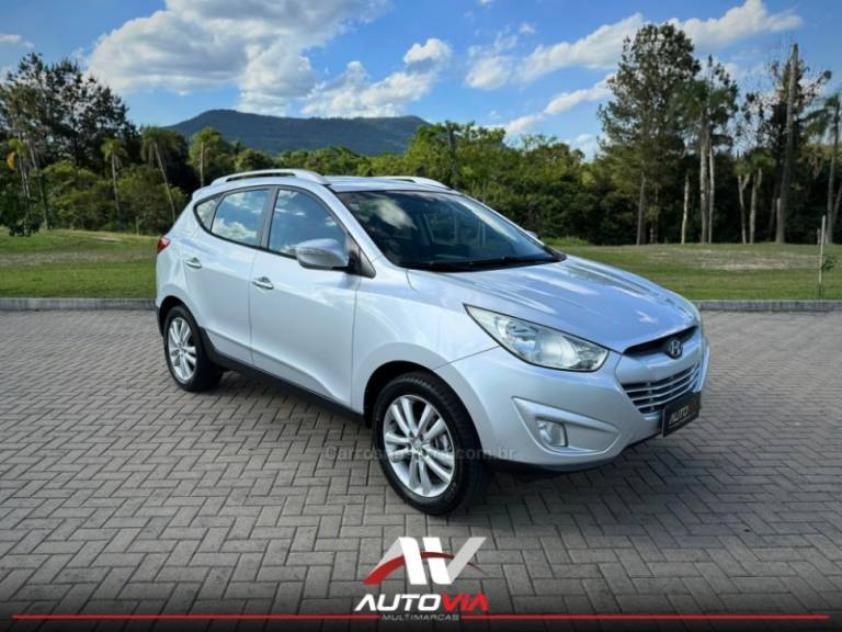 HYUNDAI - IX35 - 2012/2013 - Prata - R$ 69.900,00