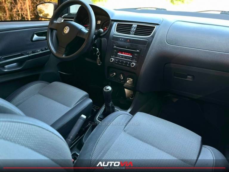VOLKSWAGEN - SPACEFOX - 2010/2011 - Cinza - R$ 38.900,00