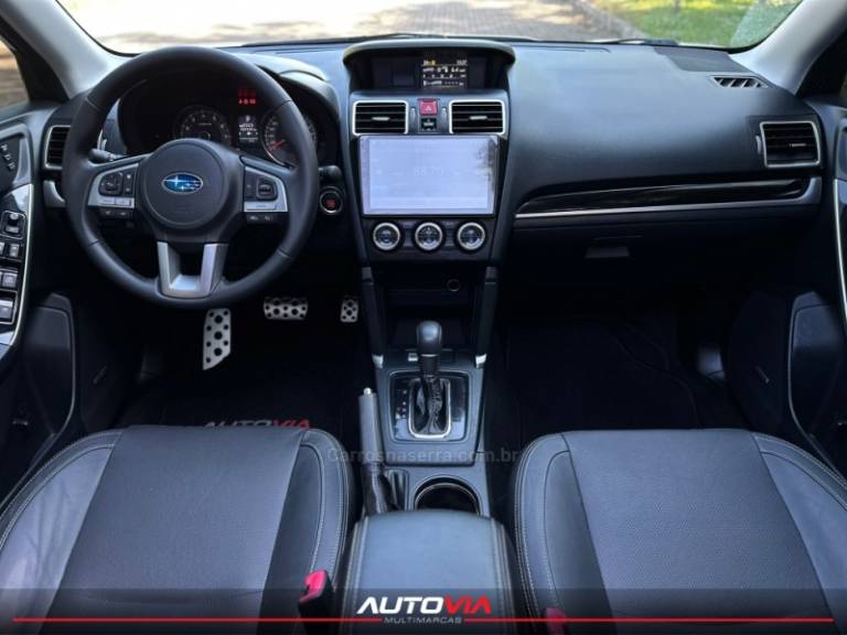 SUBARU - FORESTER - 2016/2017 - Branca - R$ 112.900,00