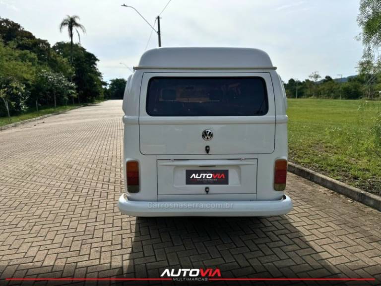 VOLKSWAGEN - KOMBI - 2008/2009 - Branca - R$ 37.900,00