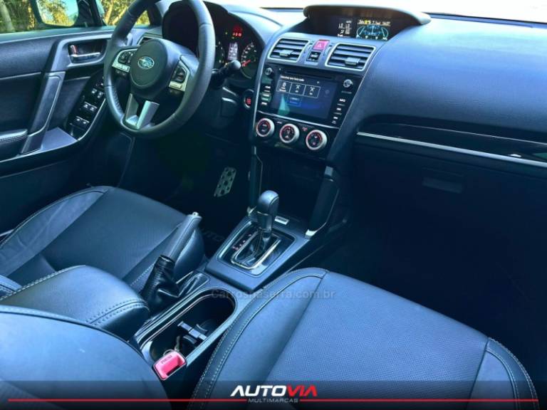 SUBARU - FORESTER - 2016/2017 - Branca - R$ 99.900,00
