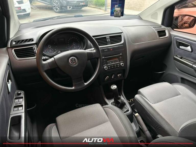 VOLKSWAGEN - SPACEFOX - 2010/2011 - Cinza - R$ 38.900,00