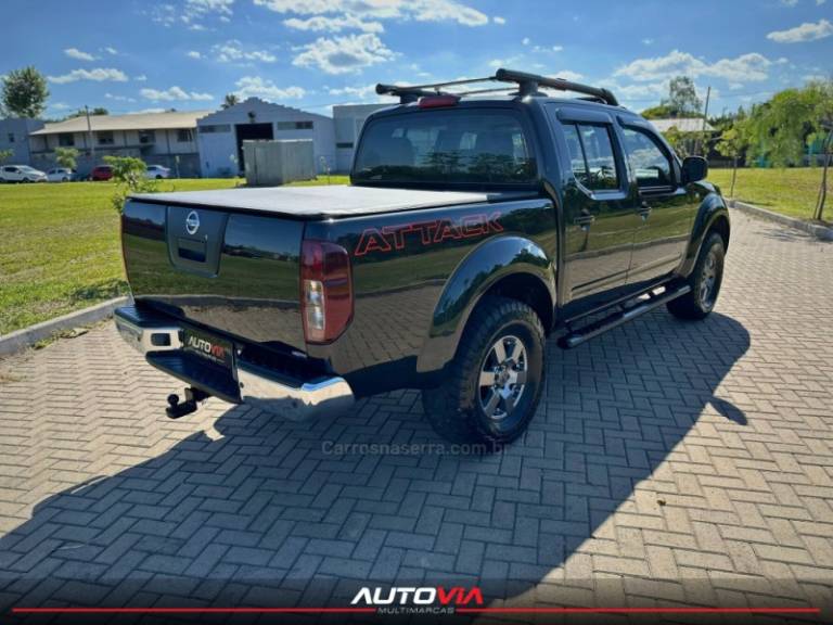 NISSAN - FRONTIER - 2012/2013 - Preta - R$ 95.900,00