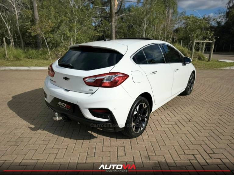 CHEVROLET - CRUZE - 2017/2017 - Branca - R$ 92.900,00