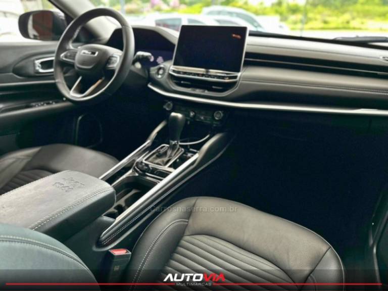 JEEP - COMMANDER - 2024/2025 - Cinza - R$ 179.900,00