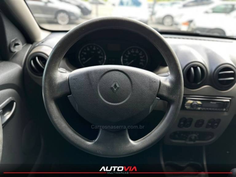 RENAULT - SANDERO - 2010/2010 - Branca - R$ 31.900,00