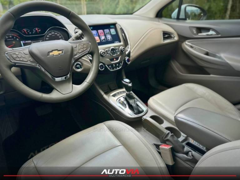 CHEVROLET - CRUZE - 2017/2017 - Branca - R$ 92.900,00