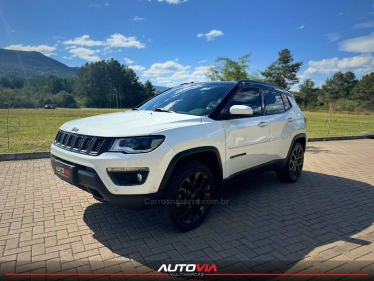 JEEP - COMPASS - 2020/2021 - Branca - R$ 132.900,00