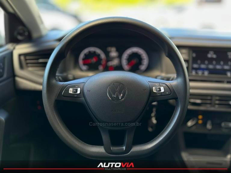 VOLKSWAGEN - POLO - 2023/2023 - Branca - R$ 76.900,00