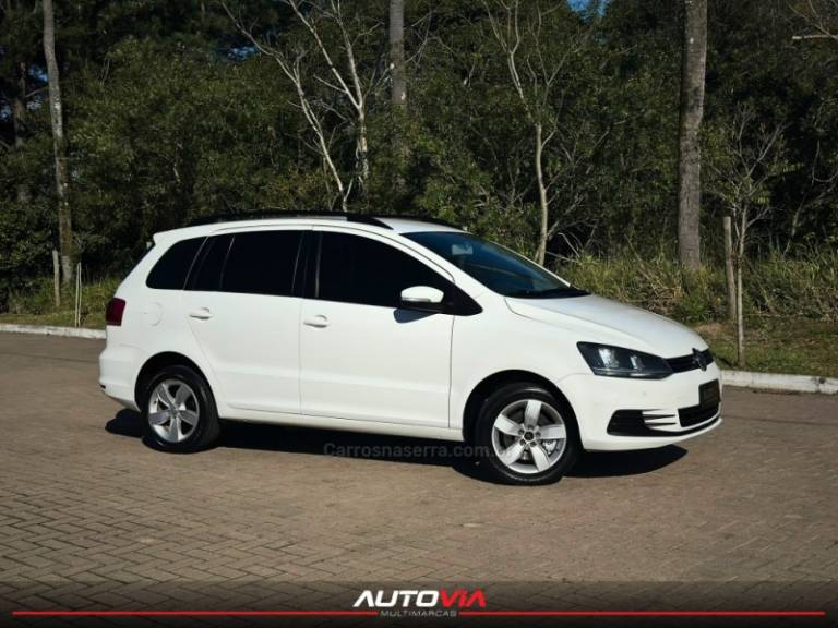 VOLKSWAGEN - SPACEFOX - 2018/2018 - Branca - R$ 55.900,00