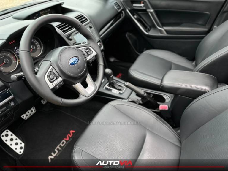 SUBARU - FORESTER - 2016/2017 - Cinza - R$ 89.900,00