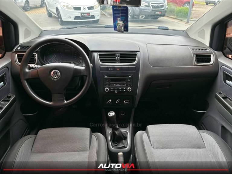 VOLKSWAGEN - SPACEFOX - 2010/2011 - Cinza - R$ 38.900,00