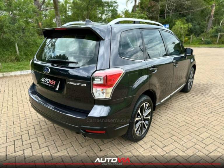 SUBARU - FORESTER - 2016/2017 - Cinza - R$ 89.900,00
