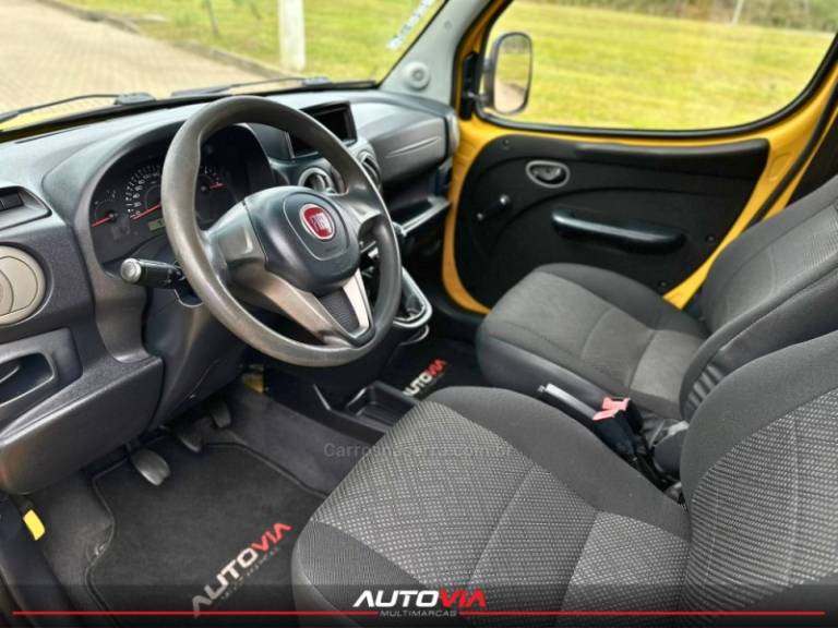 FIAT - DOBLÓ - 2015/2016 - Amarela - R$ 57.900,00