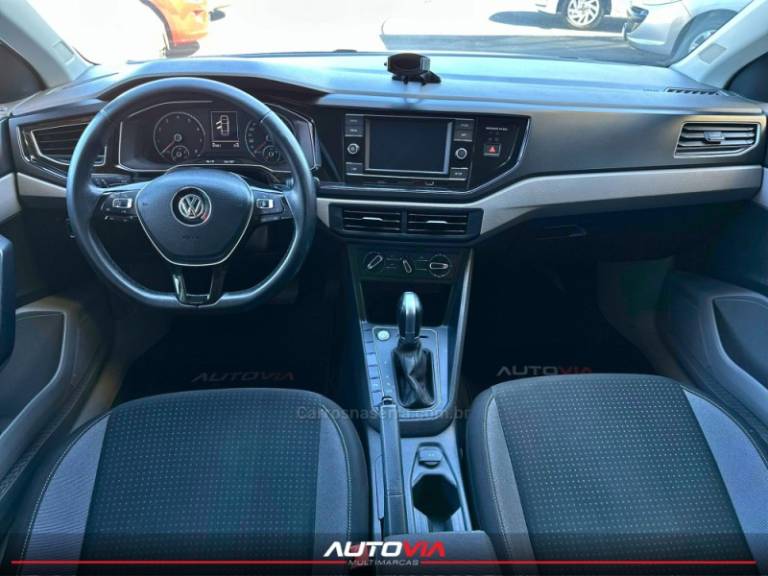 VOLKSWAGEN - VIRTUS - 2017/2018 - Branca - R$ 74.900,00
