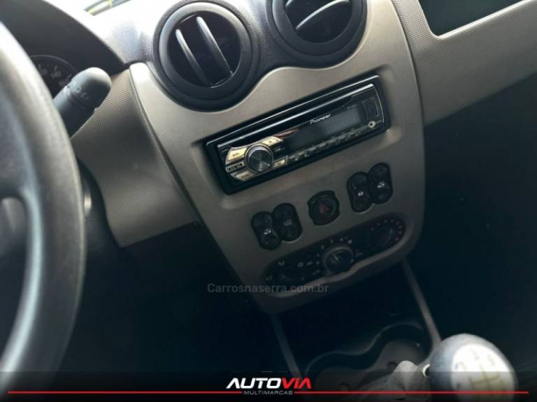 RENAULT - SANDERO - 2010/2010 - Branca - R$ 31.900,00