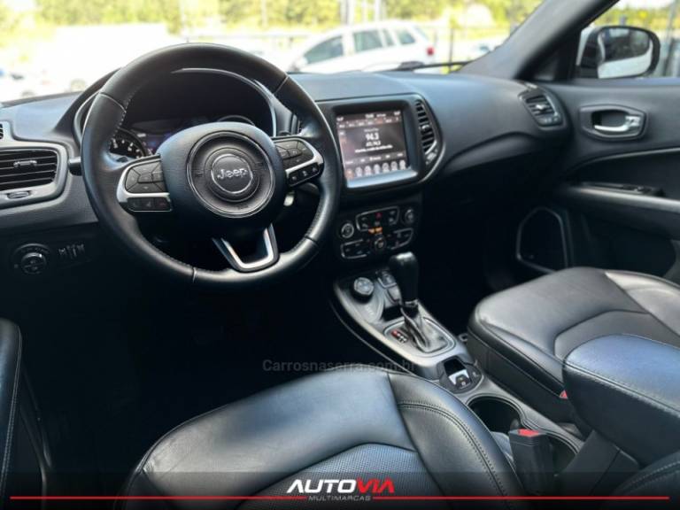 JEEP - COMPASS - 2020/2021 - Branca - R$ 132.900,00