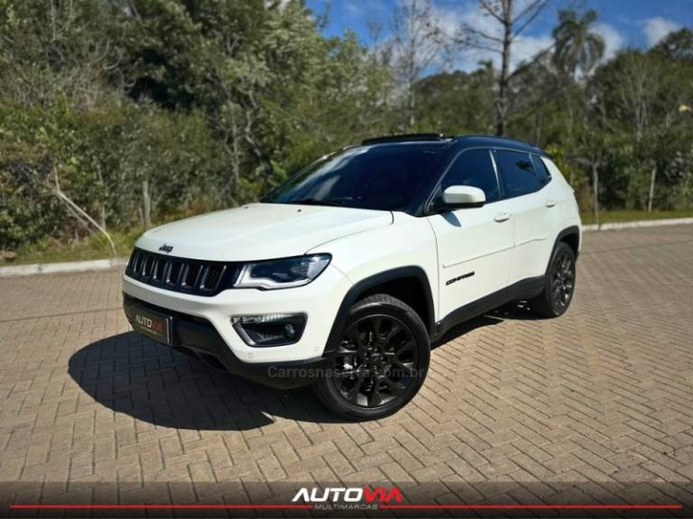 JEEP - COMPASS - 2020/2021 - Branca - R$ 132.900,00