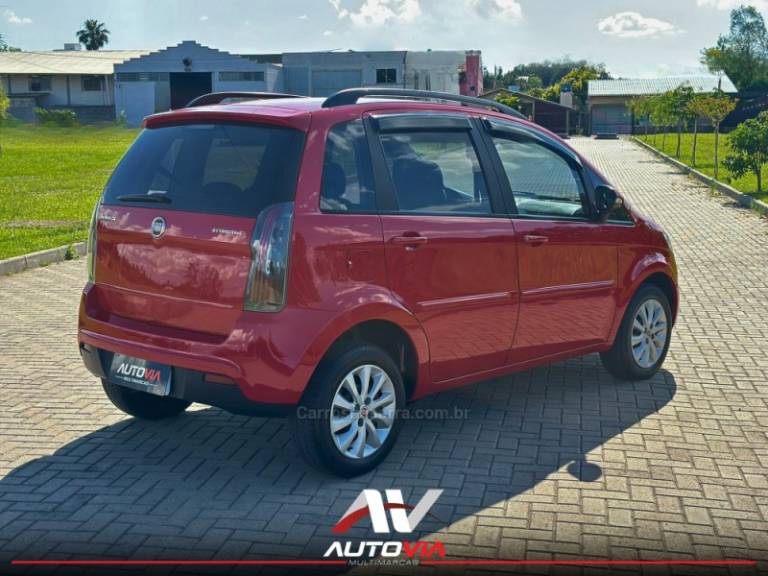 FIAT - IDEA - 2014/2015 - Vermelha - R$ 37.900,00