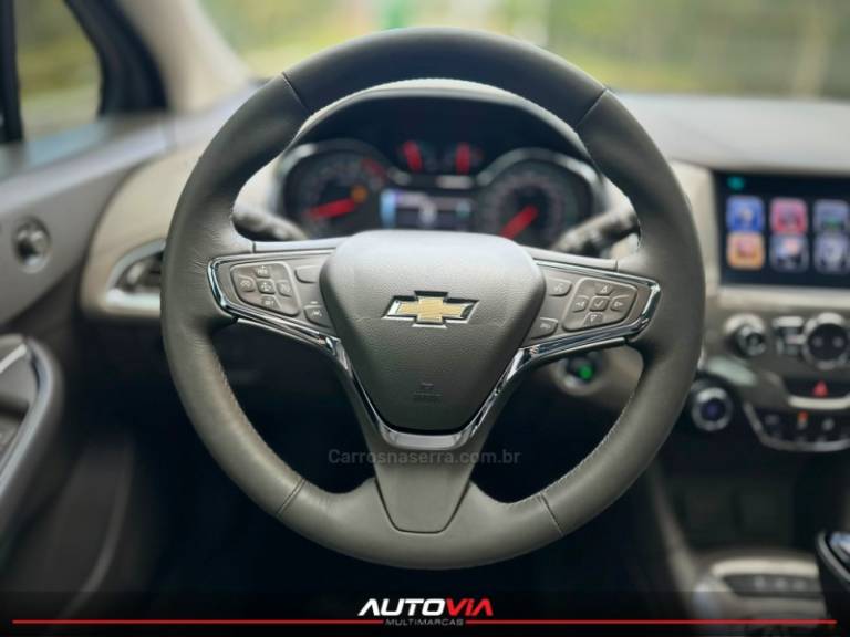 CHEVROLET - CRUZE - 2017/2017 - Branca - R$ 92.900,00