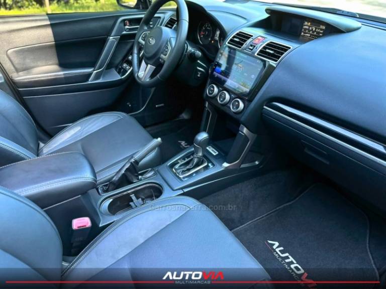 SUBARU - FORESTER - 2016/2017 - Branca - R$ 112.900,00