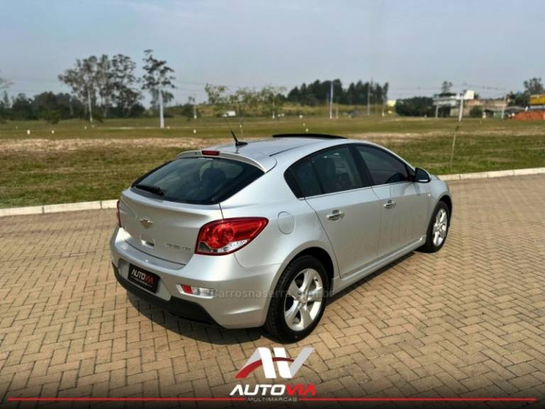 CHEVROLET - CRUZE - 2014/2014 - Branca - R$ 75.900,00