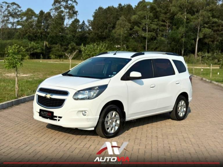 CHEVROLET - SPIN - 2016/2016 - Branca - R$ 65.900,00